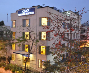 Гостиница Sarovar Portico Naraina, Hotel  Нью-Дели